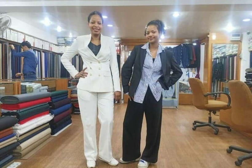 Delhi: Textile Trail Tour with Artisan Interaction - Custom Tailoring in 4–6 Hours: A Real Delhi Advantage