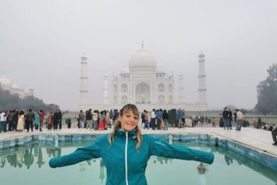Delhi to Taj Mahal and return - Transportation with Tour Guide. - Round-Trip Comfort From Noida, Delhi, and Gurugram