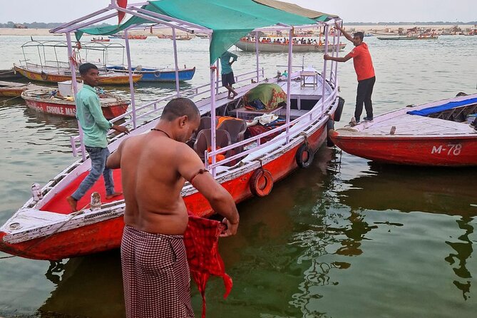 Delhi to Varanasi: Tour to the Sacred Ganga Aarti Ceremony - Train Back to Delhi: Dinner Onboard and a Late Arrival
