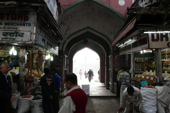 Delhi's Arts, Dance, Music, History, Food and Heritage Tour - Khari Baoli Spice Market: How You Survive the Wholesale Chaos