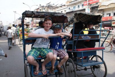 Delhi's Arts, Dance, Music, History, Food and Heritage Tour - The Haveli-to-Bazaar Transition: Where Chandni Chowk Changes the Pace