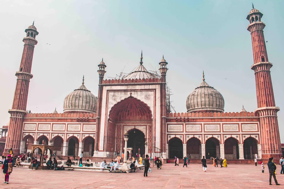 Discover Old Delhi: 3-Hour group tour with pick-up & drop - Paranthe Wali Gali: a food stop you can time and enjoy