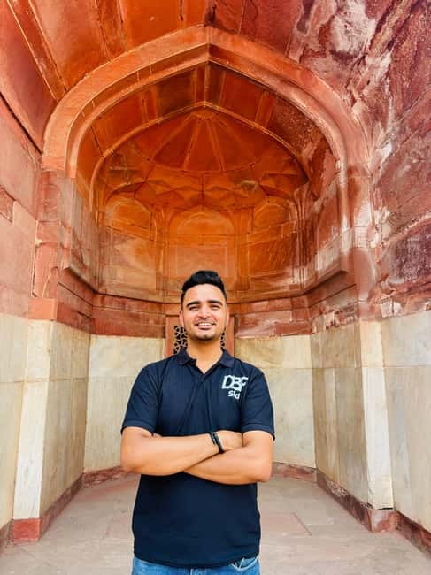 Discover Old & New Delhi: Private Tour with Street Food - What the price really buys at $11 per person