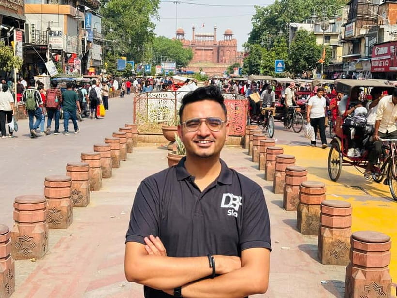 Discover Old & New Delhi: Private Tour with Street Food - Qutb Minar: the monument that sets the tone