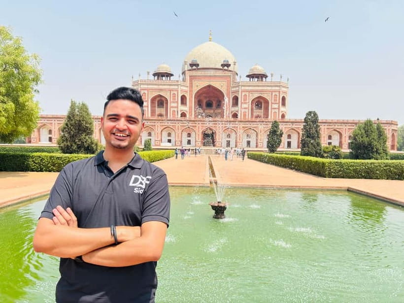 Discover Old & New Delhi: Private Tour with Street Food - Red Fort and Jama Masjid: the skip-line moments that protect your energy