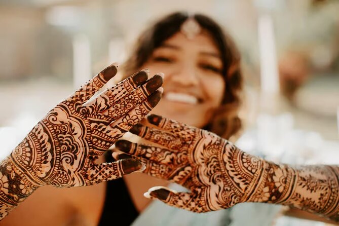 Enjoy 10 cultural activities of India all at one place in Delhi - Why this works so well in 2 hours