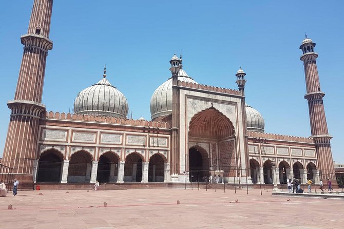 Explore the Beauty of Old Delhi & the Spice Market! - Why Old Delhi Needs a Guide (And a Plan)