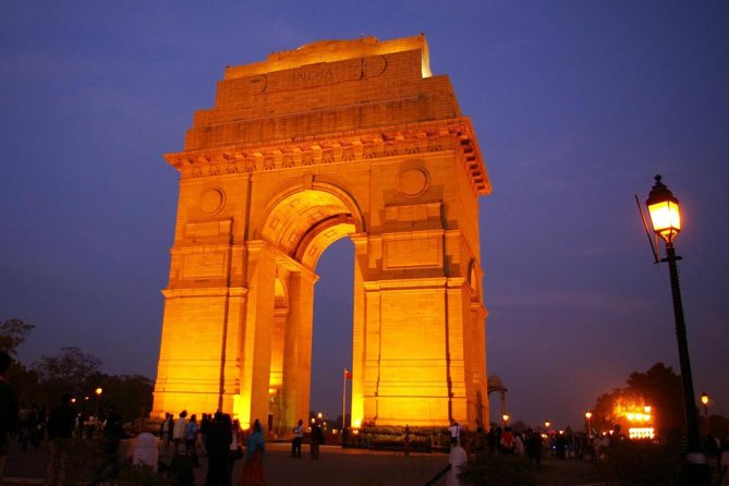 Exploring Old and New Delhi Full-Day Private Guided Trip - Pickup, comfort, and why the private car matters here