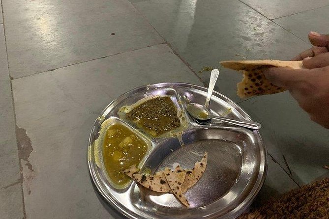 Food Tour- Eat and explore Old & New Delhi with our amazing guide Rahul - Why This Old and New Delhi Food Tour Works (Even If You’re Short on Time)