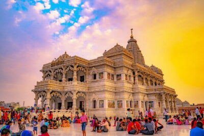 From Delhi: 1-day trip Mathura with Elephant conservation - Mathura and Vrindavan: temples, meaning, and real time to see