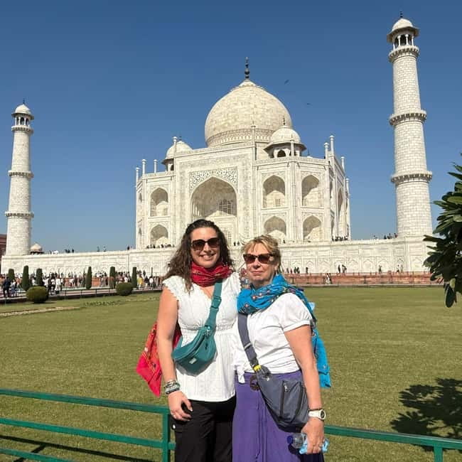 From Delhi: 2-day Golden Triangle trip to Agra and Jaipur - Hawa Mahal and City Palace: two icons, two different moods