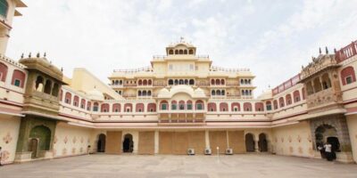 From Delhi: 2-Day Jaipur Private Guided Tour - Day 1 in Jaipur: City Palace, Hawa Mahal, Jantar Mantar