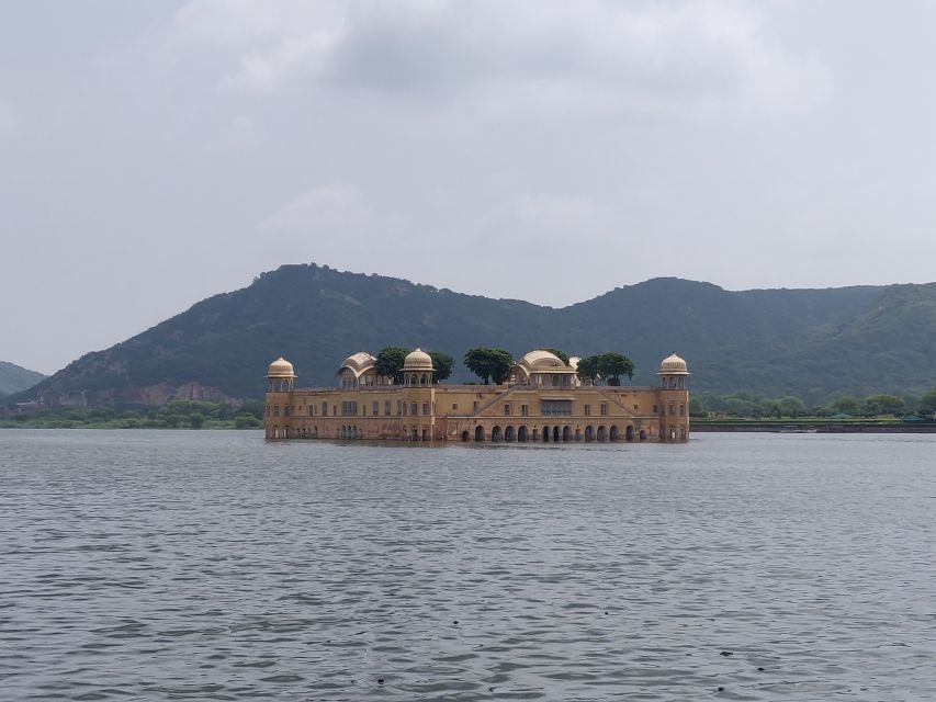 From Delhi: 5 Days Golden Triangle Delhi, Agra & Jaipur Tour - Guides and photo time: where the trip often makes or breaks