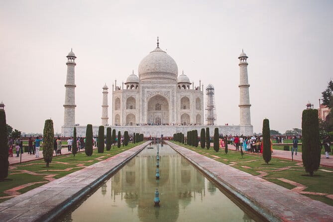 From Delhi: All-Inclusive Taj Mahal and Agra City Tour By Car - Key highlights to look for