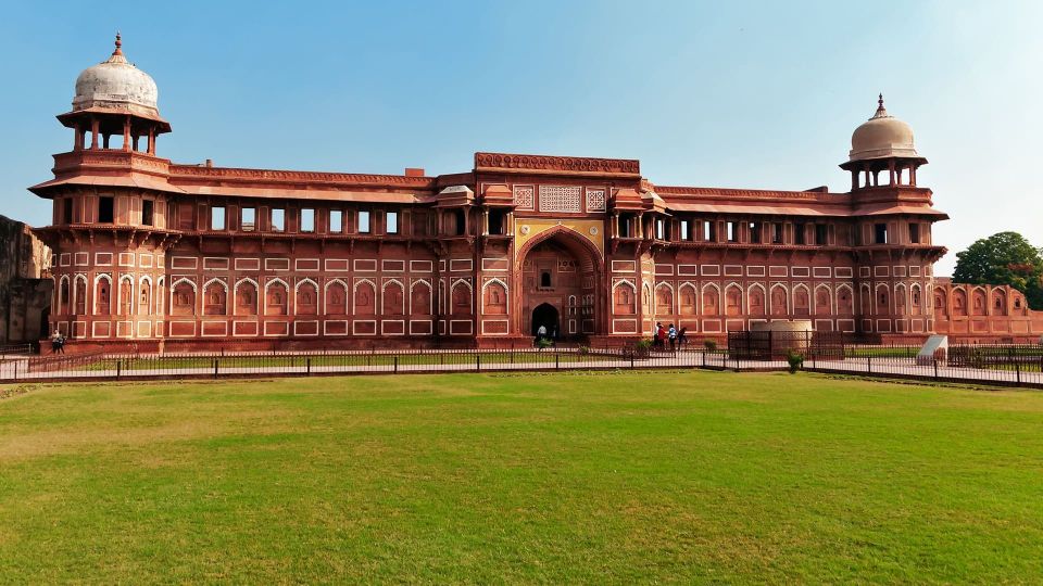From Delhi: All-Inclusive Taj Mahal Day Tour with transfers - Driver and Guide Pairing: Safety, Pacing, and Language Support