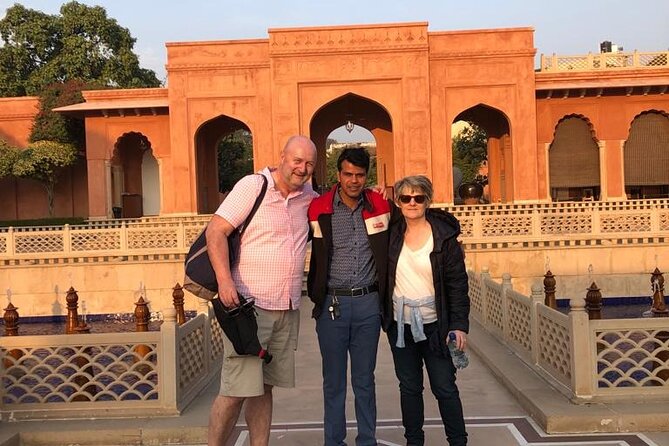 From Delhi: Full Day TajMahal & Agra Fort with 5 Star Lunch - Baby Taj (Itmad-ud-Daula): the optional add-on that can slow you down