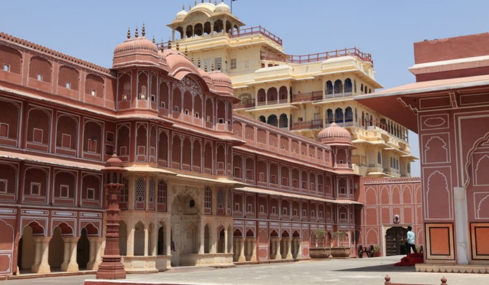 From Delhi: Jaipur Private Full-Day Guided Tour - Your guide and driver: why service quality shows up fast