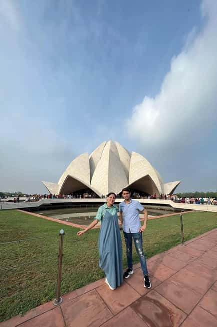 From Delhi : Old and New Delhi Private Full or Half-Day Tour - Old Delhi: Jama Masjid and Chandni Chowk Without the Headache
