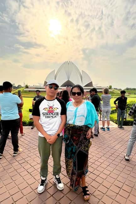 From Delhi : Old and New Delhi Private Full or Half-Day Tour - Humayun’s Tomb: Where Story and Symmetry Meet