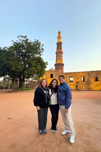 From Delhi : Old and New Delhi Private Full or Half-Day Tour - Qutb Minar: A Full Stop for the Delhi Signature