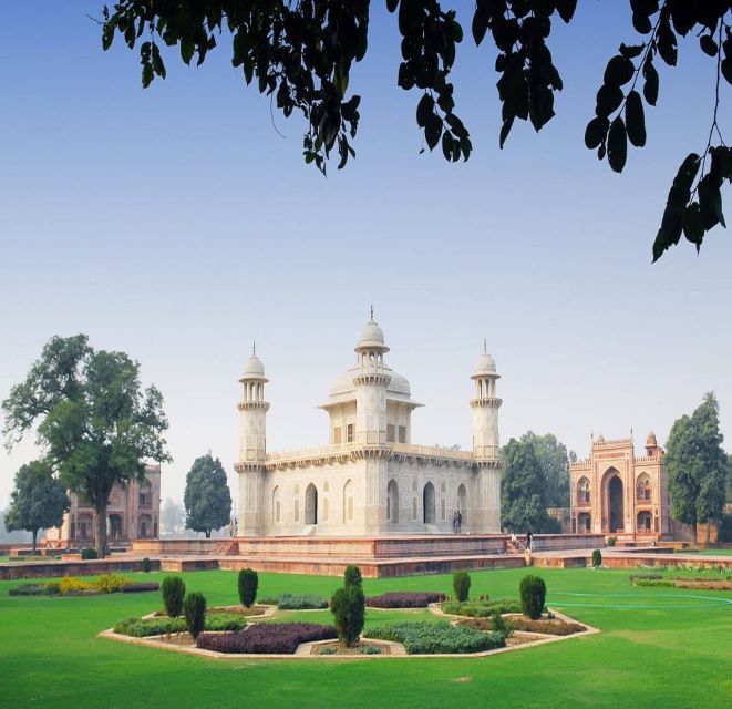 From Delhi: Private 2-Day Golden Triangle Agra & Jaipur Tour - Golden Triangle, but actually manageable in two days