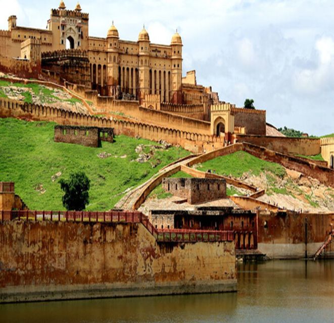 From Delhi: Private 2-Day Golden Triangle Agra & Jaipur Tour - Agra Fort as a walled Mughal city (not just a single monument)