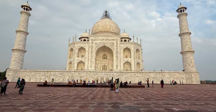 From Delhi: Private 3-Day Golden Triangle Tour - Day 2 in Agra: Beyond the Taj with Fatehpur Sikri and Chand Baori