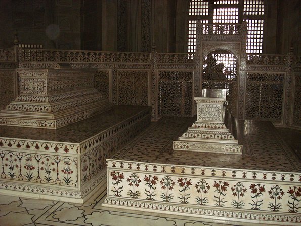 From Delhi: Private Taj Mahal & Agra Day Trip by India's Fastest A/c Train - The guides and drivers: what consistently gets praise