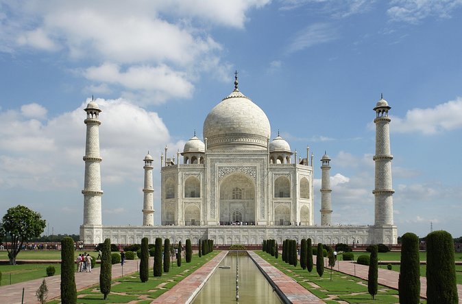From Delhi: Private Taj Mahal & Agra Day Trip by India's Fastest A/c Train - Price and value: where the $75 makes sense