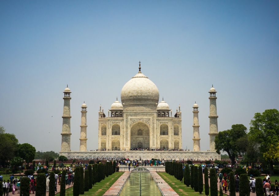 From Delhi: Private Taj Mahal & Agra Tour By SuperFast Train - Agra Fort: red sandstone power in about one hour