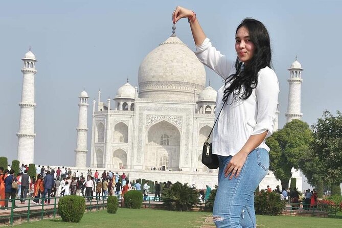 From Delhi Private Taj Mahal and Agra full day Tour All Inclusive - Baby Taj and craft time: how the day gets more personal