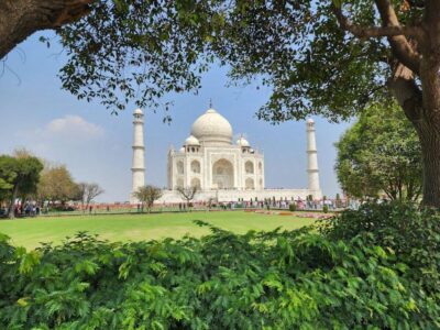 From Delhi: Private Taj Mahal Day Tour By Car and Driver - How the Taj Mahal skip-the-line piece saves your morning