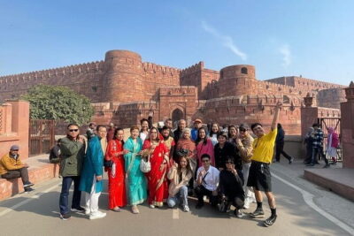 From Delhi: Same Day Taj Mahal & Agra Tour by Car -All Inclusive - Agra Fort in 1 hour: what you’ll get, and what you won’t