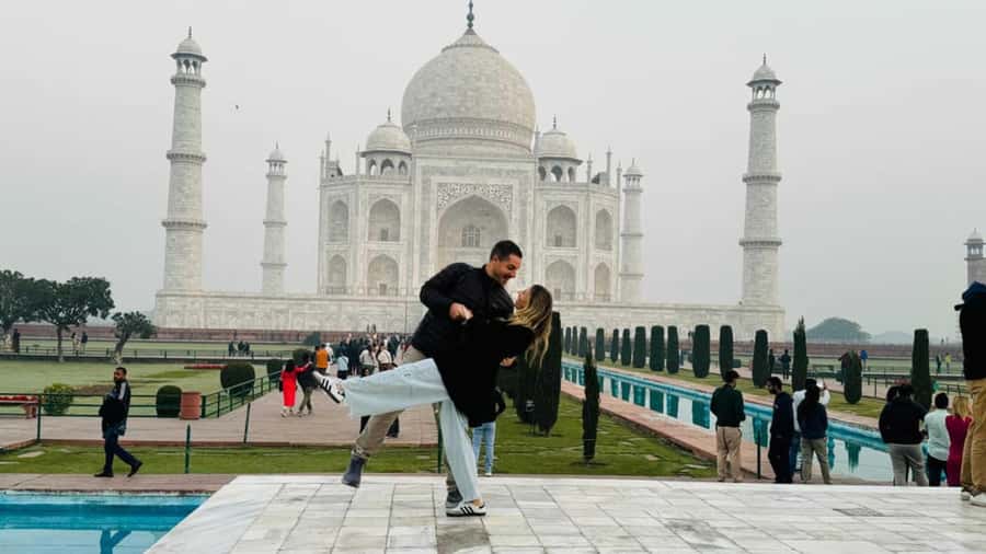 From Delhi: Same Day Taj Mahal Tour with lunch in 5 star - Baby Taj (Itimad-ud-Daulah): The “jewel box” stop
