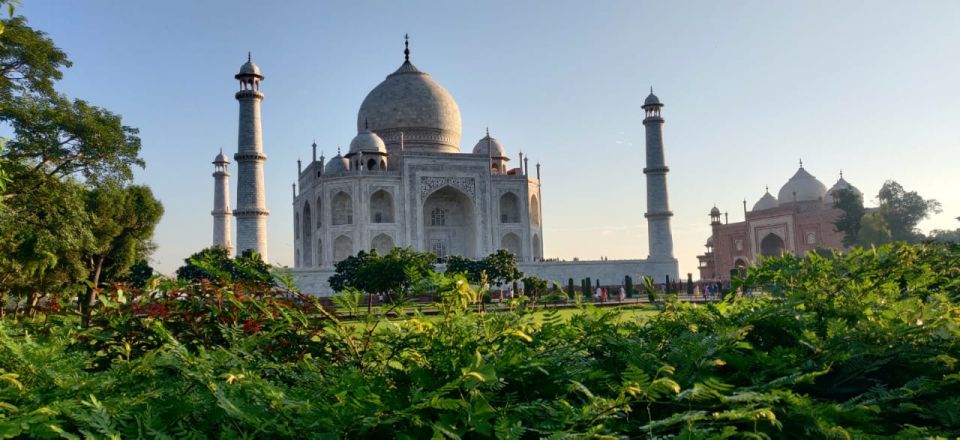 From Delhi: Sunrise Taj Mahal, Agra Fort, & Baby Taj Tour - Key things I’d prioritize on this tour