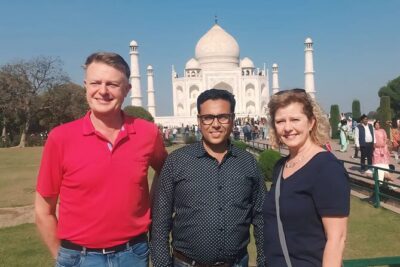 From Delhi: Sunrise Taj Mahal-Agra Fort Skip The Line Guided Tour - Agra Fort: trading marble for power and scale