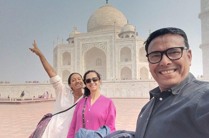From Delhi: Sunrise Taj Mahal-Agra Fort Skip The Line Guided Tour - Tickets and lunch options: the one thing to confirm