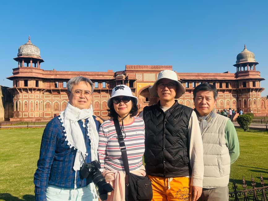 From Delhi: Sunrise Taj Mahal & Agra Tour with 5-Star Meal - A VIP-Style Agra Day From Delhi NCR