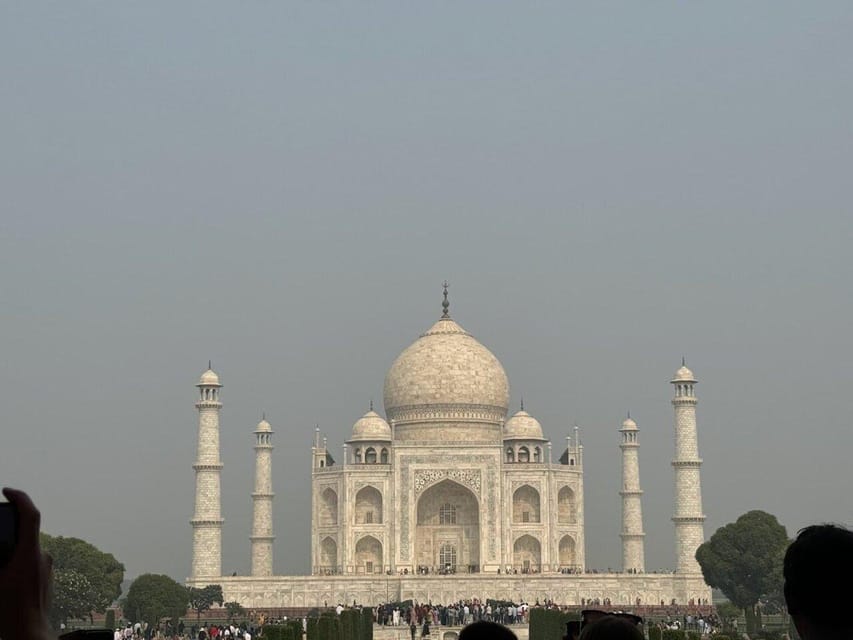 From Delhi: Taj Mahal & Agra Day Trip with Jaipur Drop - Skip-the-line, guides in multiple languages, and comfort details that matter