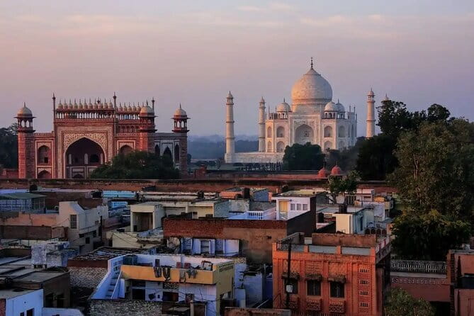 From Delhi: Taj Mahal, Agra Fort & Baby Taj Private Day Tour - A Delhi-to-Agra day tour that keeps your eyes busy