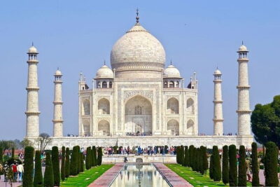 From Delhi: Taj Mahal, Agra Fort & Baby Taj Private Day Tour - Private AC car, and guides who actually explain