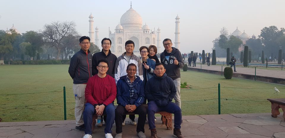 From Delhi: Taj Mahal & Agra Fort Day Trip by Express Train - Agra Fort with skip-the-line tickets: what you get in about an hour