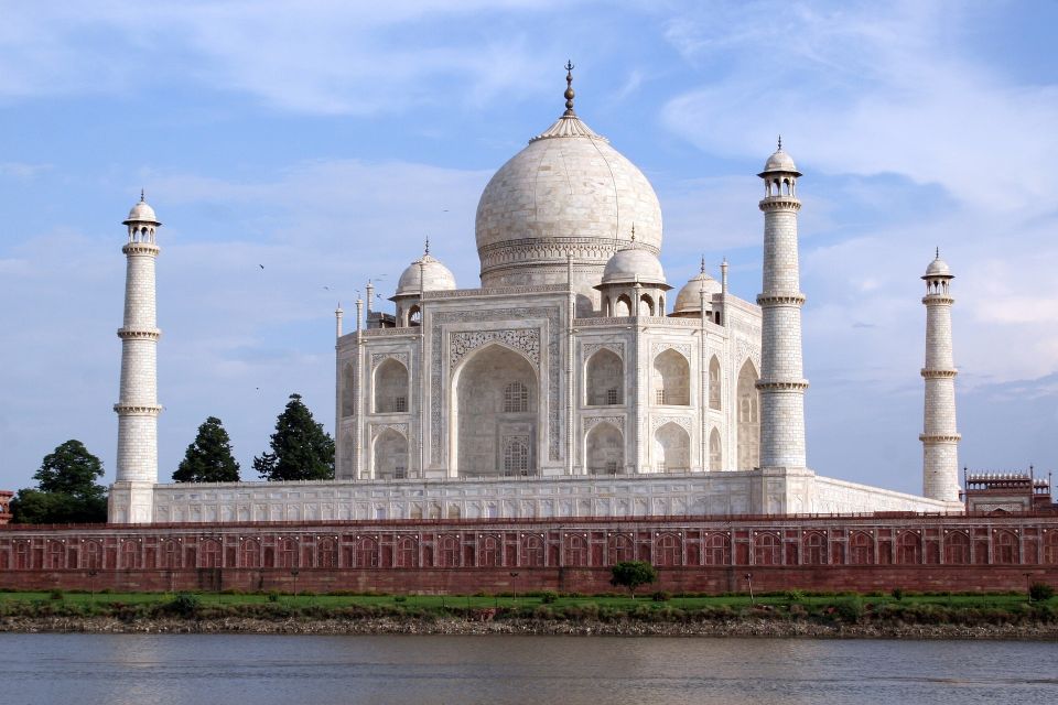 From Delhi: Taj Mahal & Agra Fort Day Trip by Express Train - Baby Taj (Tomb of I’timād-ud-Daulah): the 30-minute calm break