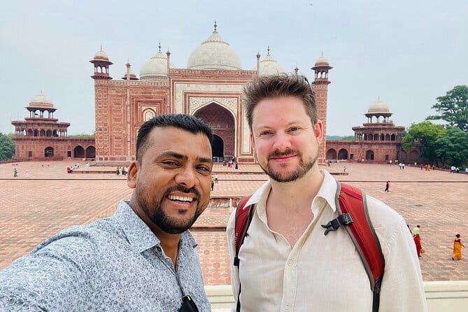 From Delhi-Taj Mahal & Agra Fort Private Tour with Fatehpur Sikri - Fatehpur Sikri: the Ghost Town-style contrast