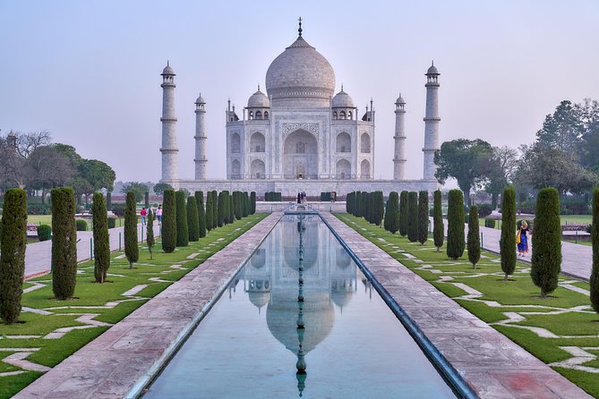 From Delhi: Taj Mahal & Agra Private Day Trip with Transfers - Why a private Taj Mahal and Agra day trip makes sense from Delhi