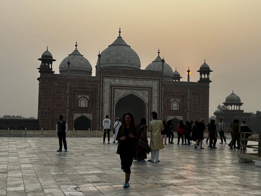 From Delhi : Taj Mahal & Agra Tour with 5<em> Lunch – Your guide can make or break the day’ /><br />
For a day trip, your guide’s job is more than facts. They’re there to manage time, keep the experience understandable, and help you see what you’d otherwise miss.</p>
<p><p>This tour has English-language guiding plus <strong>French, German, Japanese, Russian, and Spanish</strong>. So if you’re not comfortable with English, you still have options. One Japanese-language guide experience has been singled out for explaining Taj Mahal stories in an easy way (and even adding jokes), which is the kind of human touch that makes a landmark day feel less like a checklist.</p>
</p>
<p><p>You’ll also see recurring themes in guide feedback:</p>
</p>
<ul>
<li>Clear, easy-to-follow explanations</li>
<li>A calm pace (no frantic rushing)</li>
<li>Practical help with photos and questions</li>
</ul>
<p><p>Examples include <strong>Adil</strong> (excellent, safe, and enjoyable with great communication), <strong>Ali</strong> and <strong>Andrew’s guide Ali</strong> (patient and knowledgeable), and <strong>Mohsin</strong> (friendly, helpful with photographs, and very knowledgeable in a way that’s easy to absorb).</p>
</p>
<p><p>So yes, you’re paying for monuments—but in a one-day plan, you’re also paying for time management and clarity. That’s what you should look for.</p>
</p>
<h2 id="whats-included-what-to-expect-on-logistics">What’s included, what to expect on logistics</h2>
<p><img width="866" height="650" decoding="async" src=