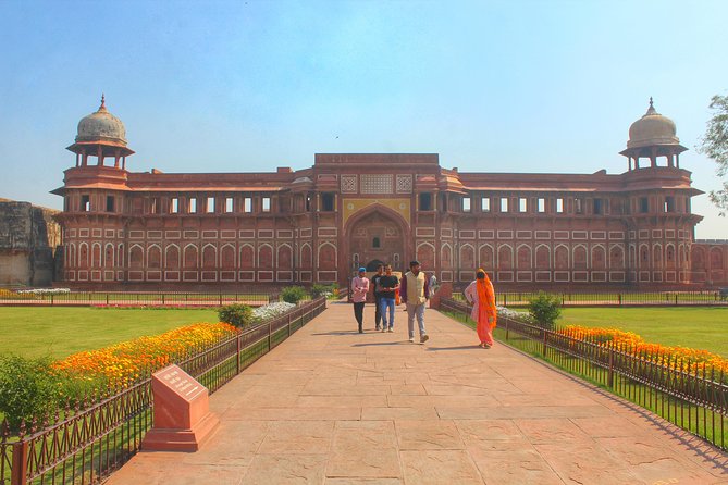 From Delhi Taj Mahal and Agra Fort Private Tour By India's fastest Train - Getting started: the station run and onboard comfort