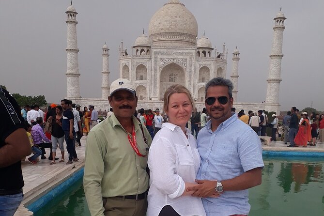 From Delhi : Taj Mahal Luxury Tour Package by Car - Safety, comfort, and the human factor