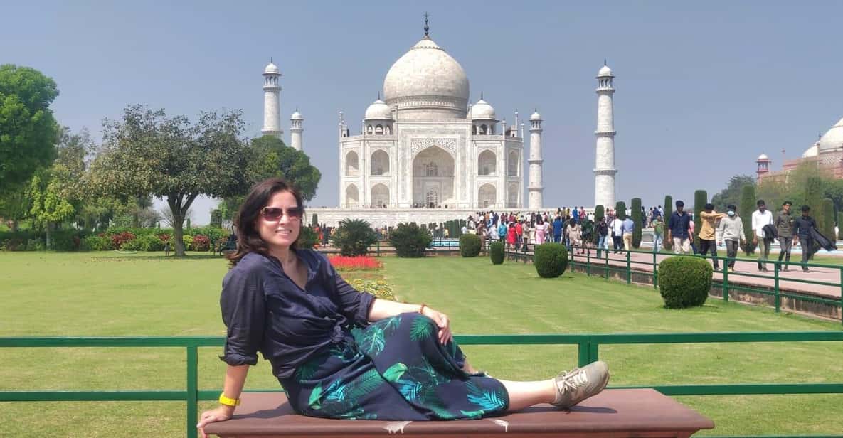 From Delhi: Taj Mahal Private Tour by Car with Entrance Fees - Practical details you should pack (and a couple of rules)