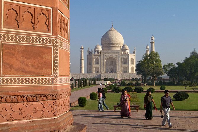 From Delhi: Taj Mahal & SOS Elephant Experience – Day Trip - Entering the Taj Mahal Early: Quiet Light and What to Notice